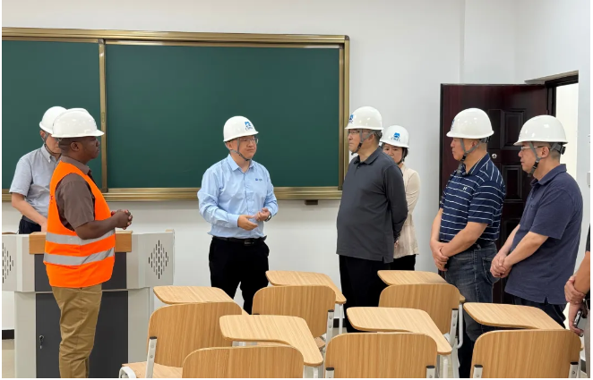 张晓仑赴赤道几内亚考察调研